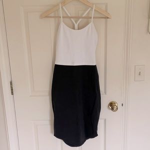 Lululemon fitted black and white dress